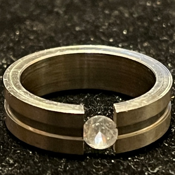 Elegant Silver Band with Crystal Accent